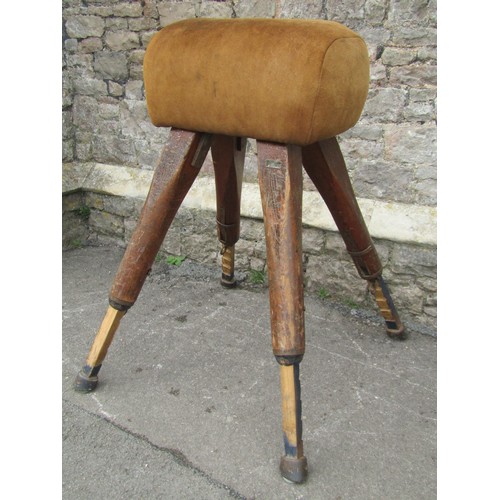 1434 - An early 20th century school gym pommel horse with adjustable horse hoof type supports supports, mak... 