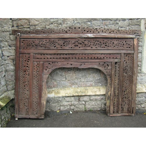 1436 - A large, impressive Balinese carved ceremonial hardwood marriage arbour, intricately detailed with r... 