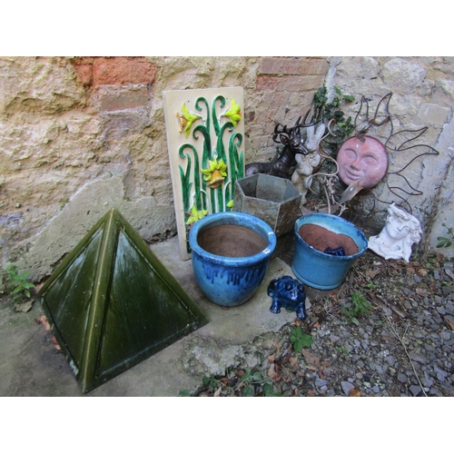 1042 - A mixed collection of garden planters, ornaments etc to include a glazed stoneware obelisk, bronze e... 