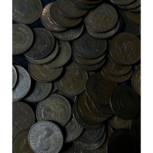 569 - A mixed collection of circulated English silver and other coinage, mixed quartz wristwatches, medals... 