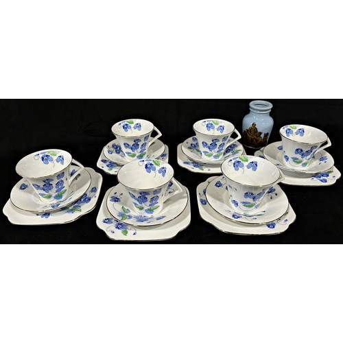 106 - A collection of ceramics to include Colclough, floral and Copeland tea sets, two Pratt ware plates, ... 