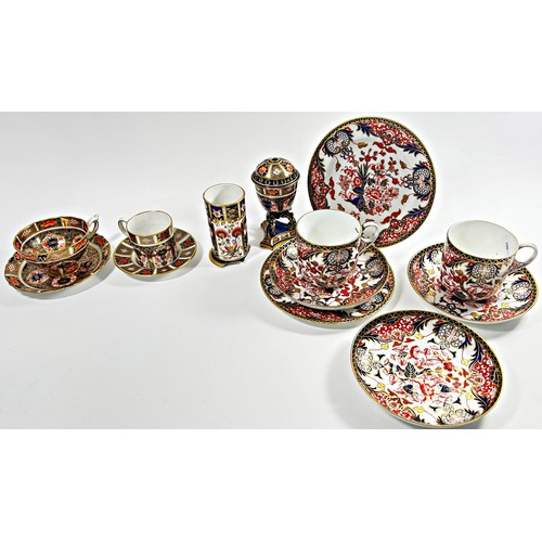 3 - A collection of Crown Derby cabinet ware, old Imari and other patterns comprising cups and saucers, ... 