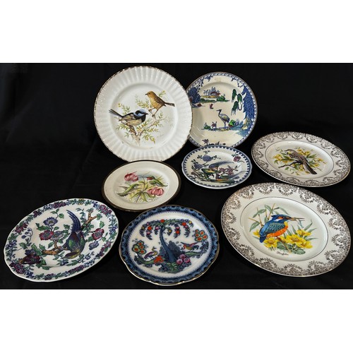 78 - A large Spode turkey plate showing turkeys in landscape, together with a further mixture of plates, ... 