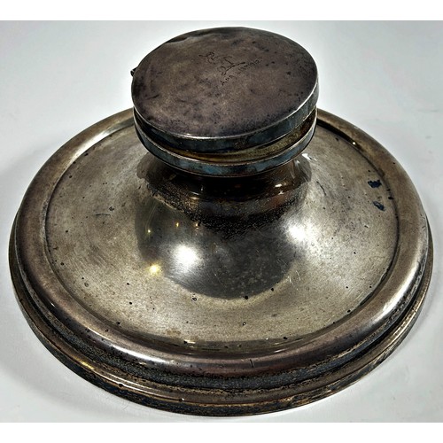 287 - A ship's squat flat bottomed silver inkwell, 20 cm base diameter, (af), Birmingham 1911, maker Willi... 