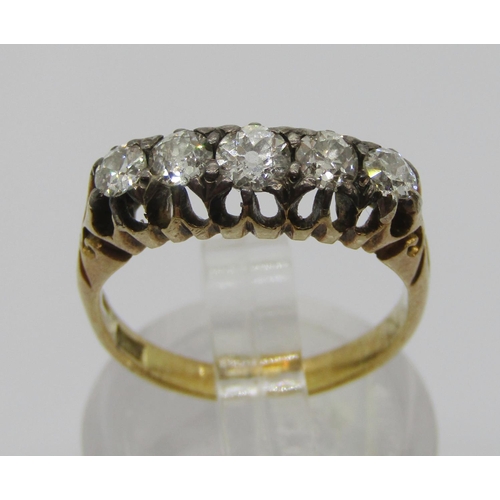 312 - Antique graduated five stone diamond ring, largest stone 0.20ct approx, size K, 3.9g