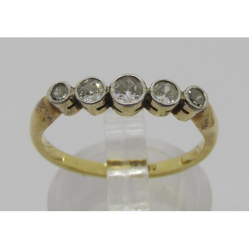 328 - 18ct graduated five stone diamond ring in platinum bezel setting, largest stone 0.15ct approx, size ... 