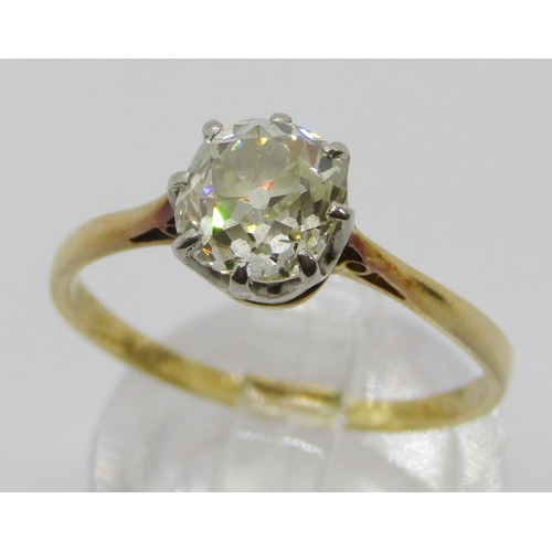 346 - Yellow metal deep cushion-cut diamond solitaire ring, 1ct approx, size R, 2.7g