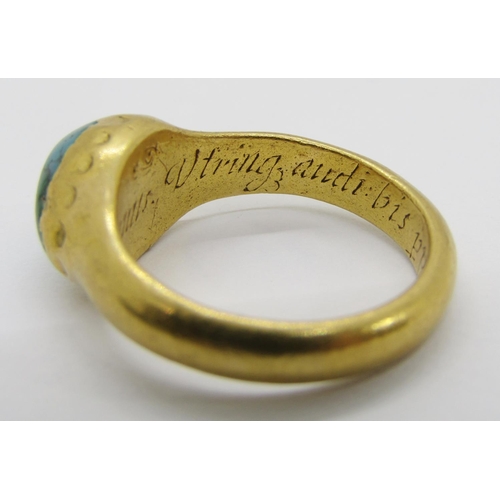 360 - Important 17th century yellow metal posie ring set with turquoise, inscription possibly relating to ... 