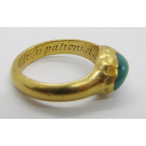 360 - Important 17th century yellow metal posie ring set with turquoise, inscription possibly relating to ... 