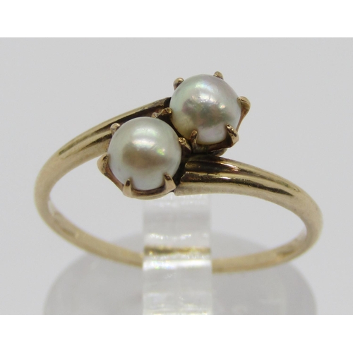 372 - Mikimoto 14k claw set pearl crossover ring, size N/O, 1.9g