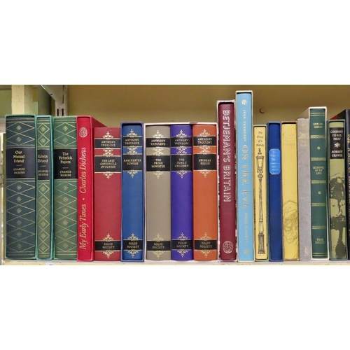 801 - A Folio Society collection of books, mainly literature, poetry and biography (30)