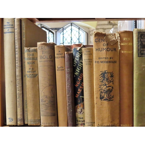 815 - A small library of literary classics to include Byron, Moliere, H G Wells and others (25)