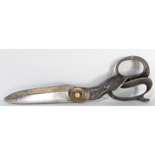 610 - A pair of 19 century tailors cloth scissors from Newark N J USA R. Heinisch Inventor on brass pivot,... 