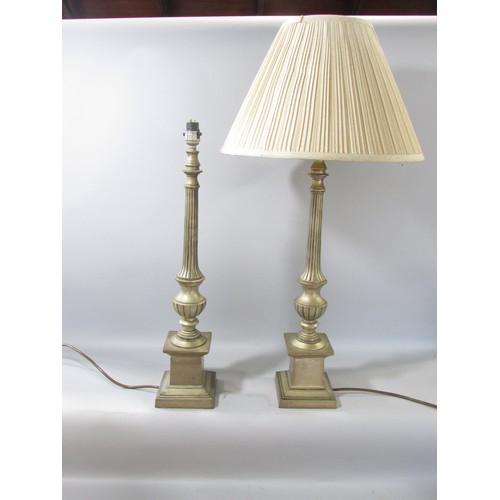 621 - A single Corinthian column table lamp and a pair of candlestick column table lamps and shades, each ... 