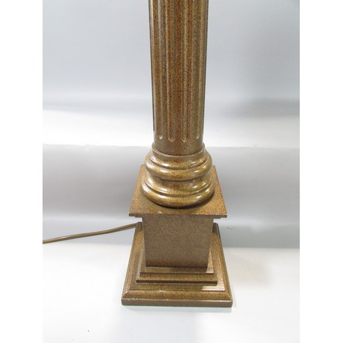 621 - A single Corinthian column table lamp and a pair of candlestick column table lamps and shades, each ... 