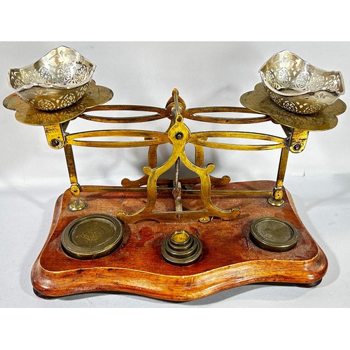 681 - A set of Victorian letter scales with some weights and a pair of small silver dishes with pierced de... 