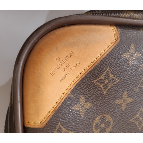 71 - Louis Vuitton satellite 70 suitcase in monogrammed canvas and natural leather, made in France 2002, ... 