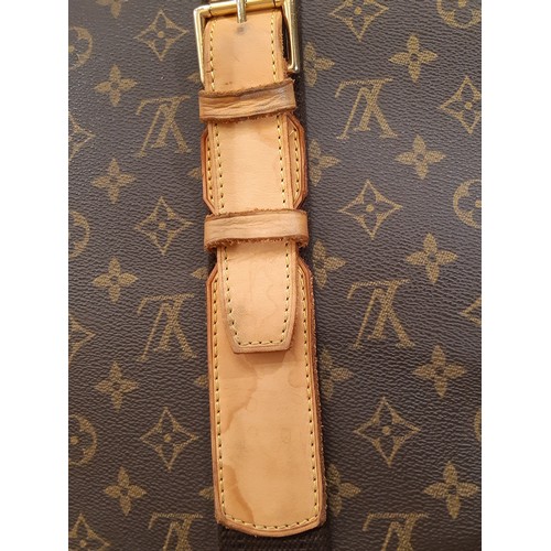 71 - Louis Vuitton satellite 70 suitcase in monogrammed canvas and natural leather, made in France 2002, ... 