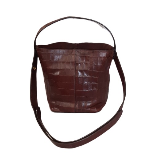 82 - Mulberry Kite Tote bag in Oxblood Croc leather featuring double pivoted handles and zipped inner com... 