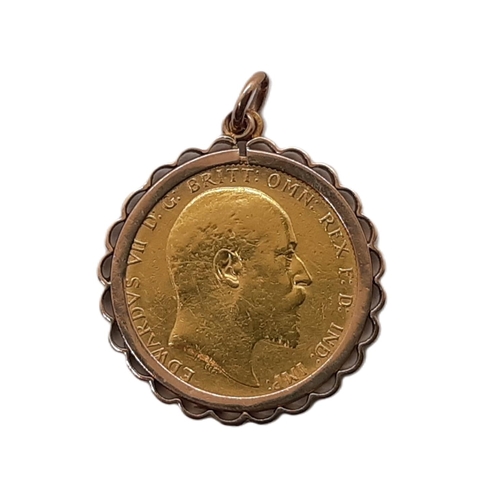 248A - Edward VII. 1901-10. Sovereign, 1905, in a 9ct rose gold pendant mount, 9.5g (gross weight).