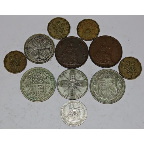 322 - A small mixed collection of British silver and other coinage to include Edward VII 1901-10, Shilling... 