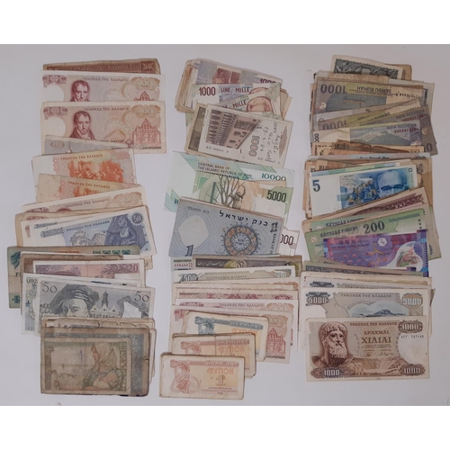 360 - A large quantity of world bank notes, including various countries.