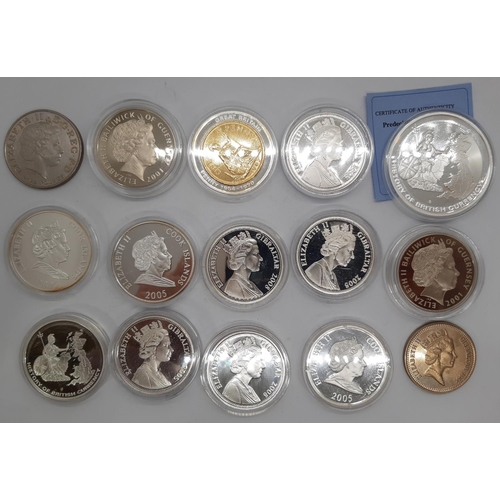 463 - A group of British silver and other commemorative collectable coins to include Gibraltar 1997 £5, ot... 