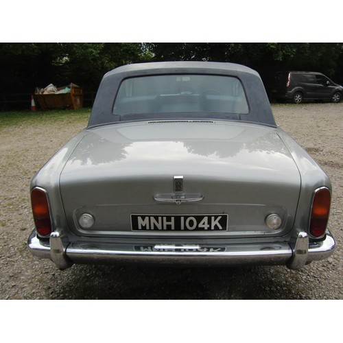 2 - 1972 Rolls-Royce Silver Shadow LWB

Automatic transmission. 
Approximate mileage: 84,000. 
Registrat... 