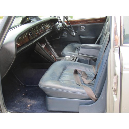 2 - 1972 Rolls-Royce Silver Shadow LWB

Automatic transmission. 
Approximate mileage: 84,000. 
Registrat... 