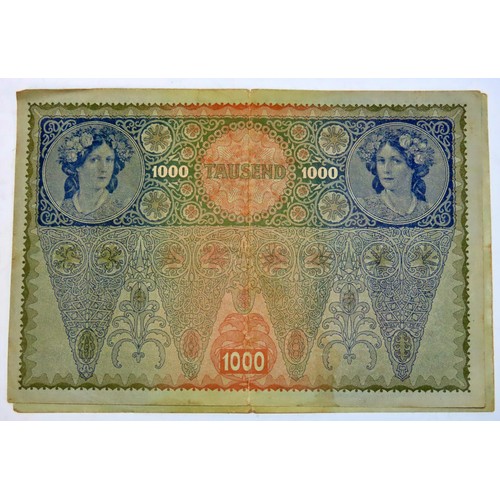 443 - 81 x Russian 500 Rouble banknotes, 1912 together with other world bank notes to include German, Swis... 