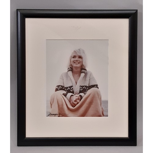 130 - Limited edition photograph of Marilyn Monroe  by George Barris (1922-2016) - 'Marilyn Monroe on Sant... 