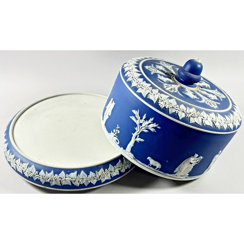 63 - A Wedgwood stilton cheese dome and cover with classical repeating detail