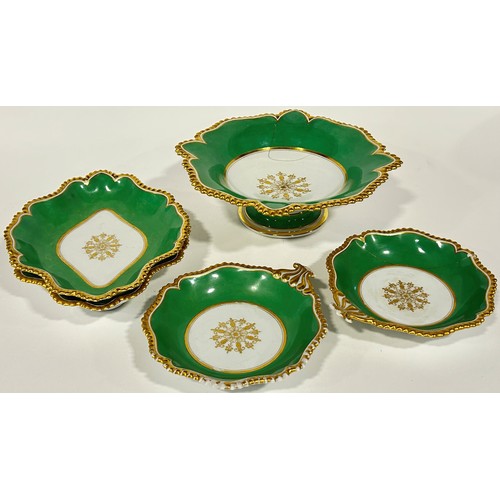 53 - A Worcester Flight Barr and Barr part dessert service in green and gilt, Meissen cabinet plate with ... 