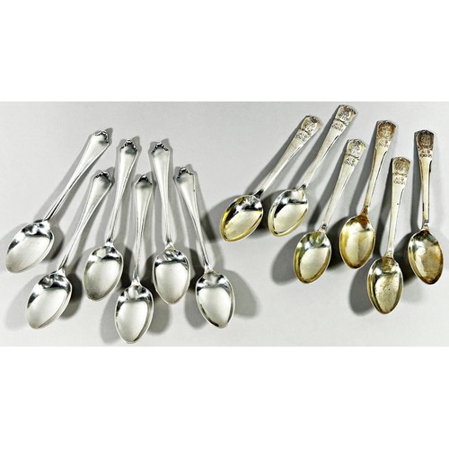 208 - A cased set of George V Silver Jubilee silver teaspoons engraved with Royal Cypher A.D. 1910-1935, i... 