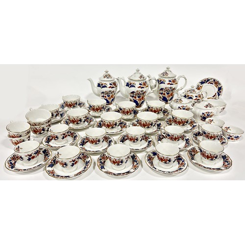 47 - Large quantity of Booth's Dovedale pattern tableware comprising dinner plates, side plates, bowls, t... 