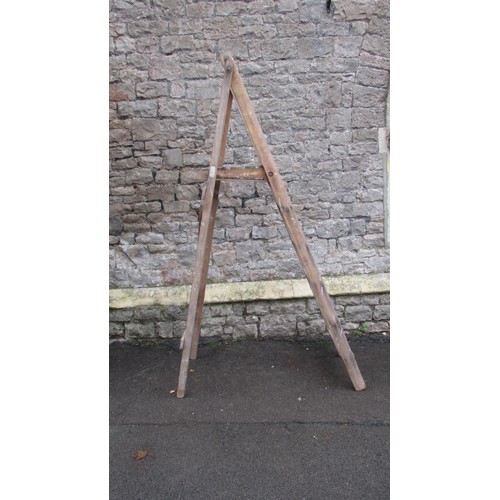 1041 - A vintage Slingsby pine folding step ladder (to be sold for display purposes only)