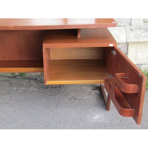 1171 - A vintage G-plan quadrille teak twin pedestal dressing table/desk. Circa 1965, 153cm long and 46 cm ... 