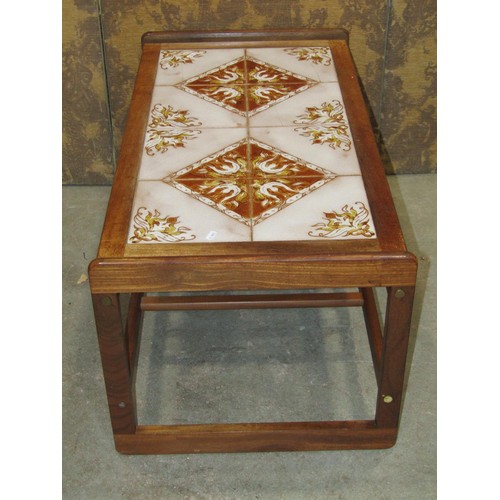 1174 - A retro teak rectangular occasional table with tiled top, 43cm high x 97cm x 51cm (af)