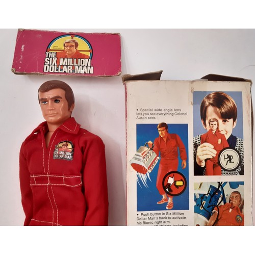 652 - Mixed toy lot including a boxed Six Million Dollar Man in original clothes (AF), Britains Deetail 'M... 