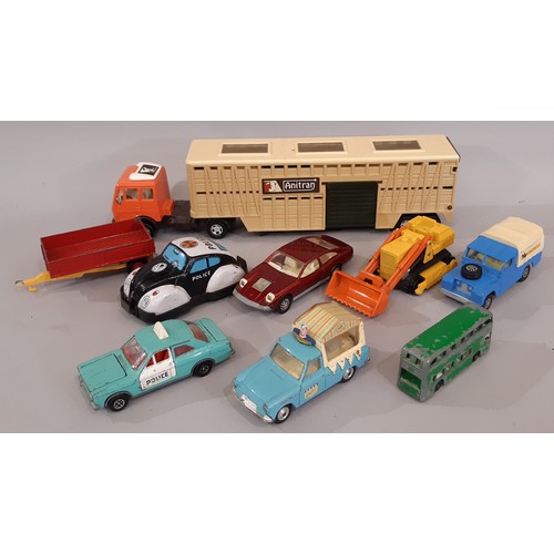 659 - A large collection of model cars, mostly unboxed. including toys by Corgi, Matchbox, Lesney, Tonka e... 