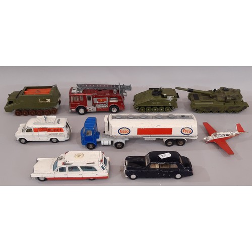 669 - Mixed collection of playworn vintage model vehicles mainly by Dinky, Corgi and Matchbox including ta... 