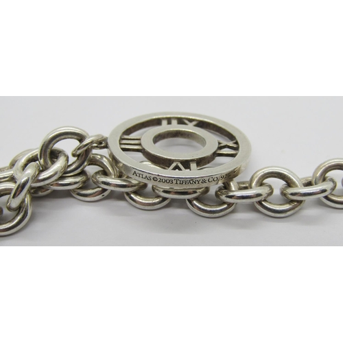 263 - Tiffany & Co. Atlas collection - a silver chain bracelet with toggle clasp, dated 2003, 25.4g