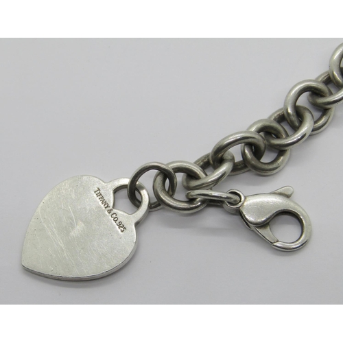 264 - Tiffany & Co. silver chain bracelet with heart tag, 37.5g