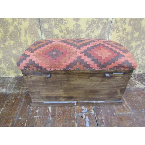 1438 - A Hardwood blanket chest with kelim top