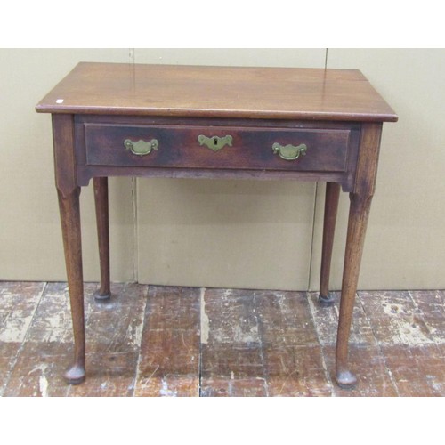 1462 - A Georgian mahogany country made side table on four pad feet, enclosing a frieze drawer, 80cm wide