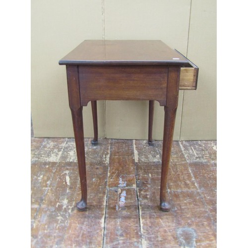 1462 - A Georgian mahogany country made side table on four pad feet, enclosing a frieze drawer, 80cm wide