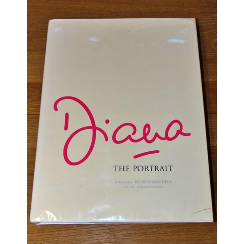 599 - A collection of quality coffee-table type books to include Diana The Portrait, The Shackleton Voyage... 