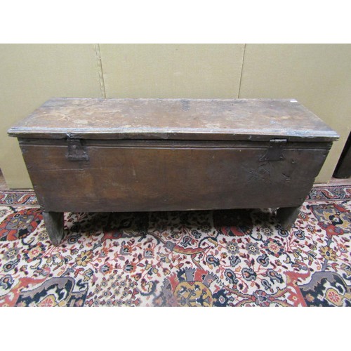 1450 - An 18th century oak six plank coffer with steel lock plate, 100cm wide