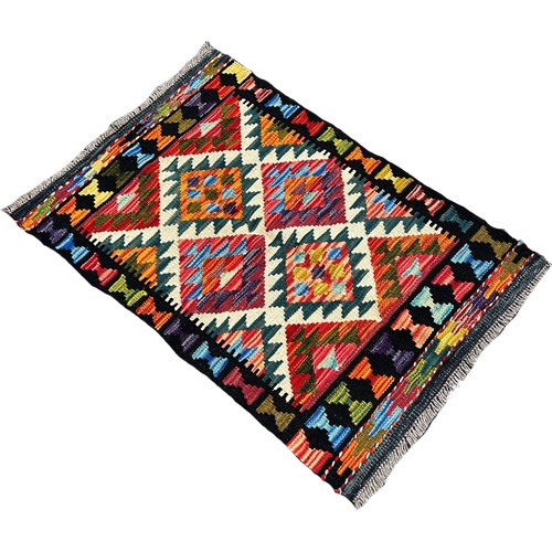 1642 - A Maimana Kilim mat  with a diamond pattern 90cm x 60cm approximately