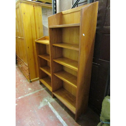 1510 - An oak open bookcase on two graduated tiers, 170cm max height, 140cm wide